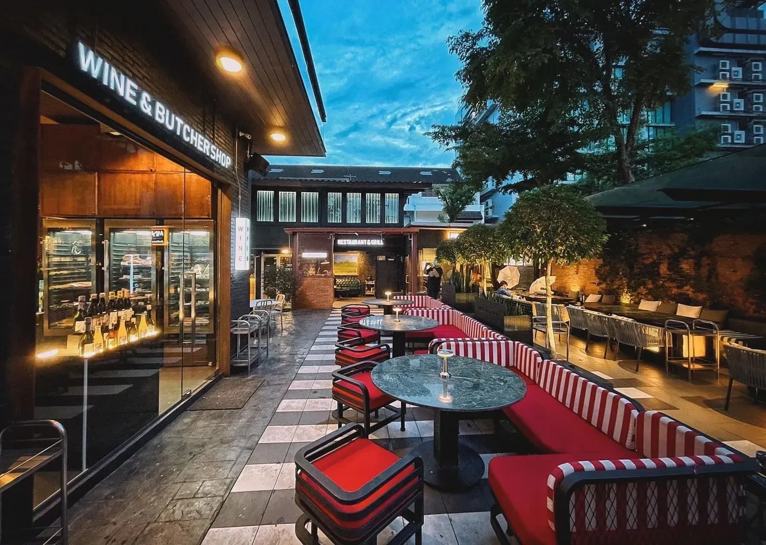 Chiang Mai November 19 Dinner in Chiang Mai, Thailand