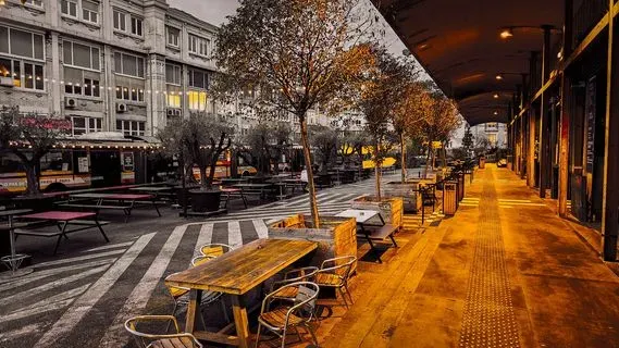 Paris December 5 Junto