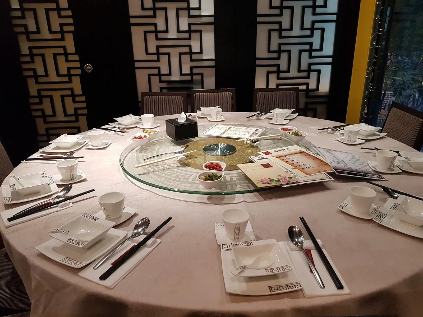Hong Kong April 14 Dinner in Hong Kong, Hong Kong