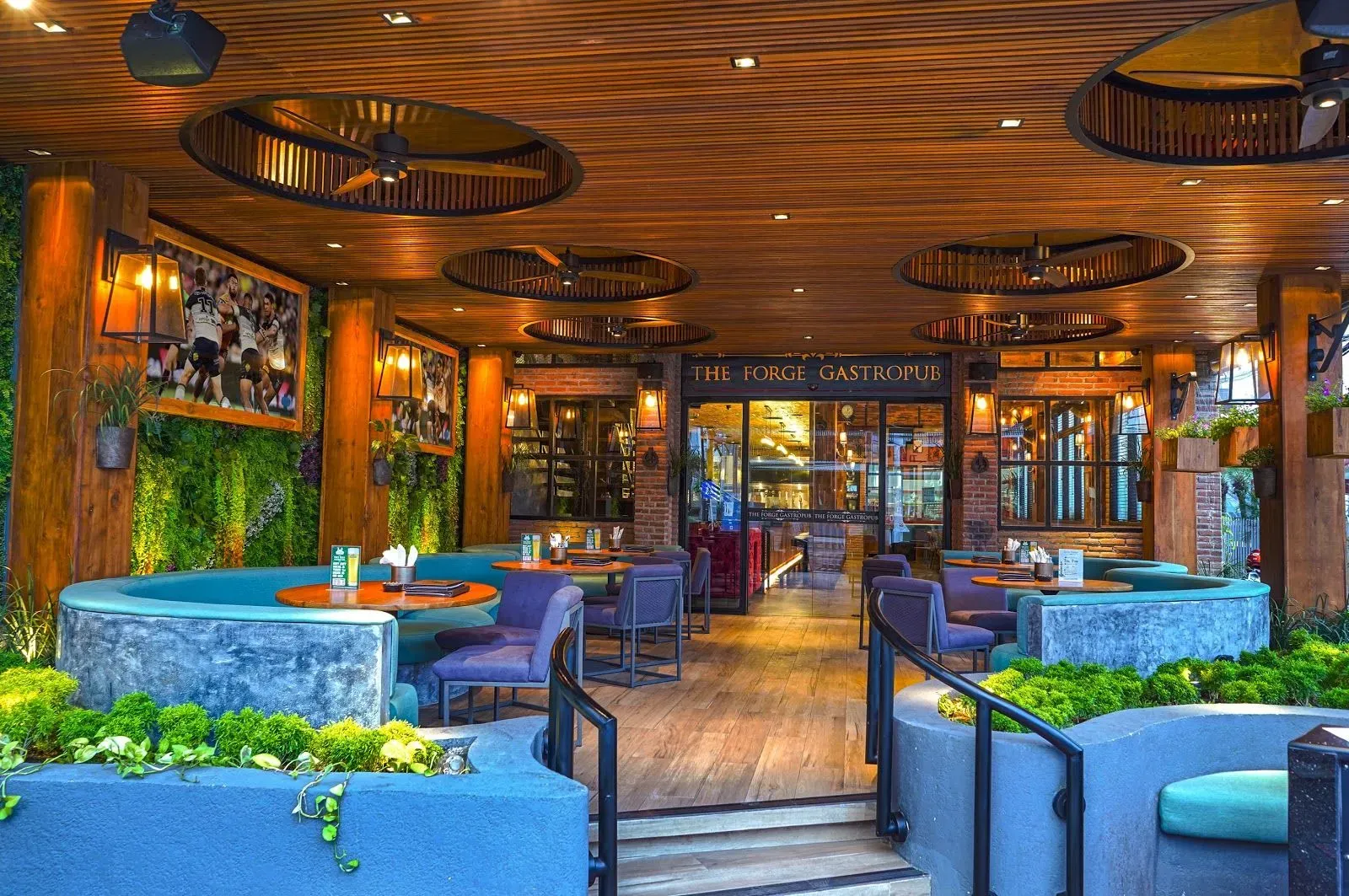 Denpasar November 16 Dinner in Denpasar, Indonesia